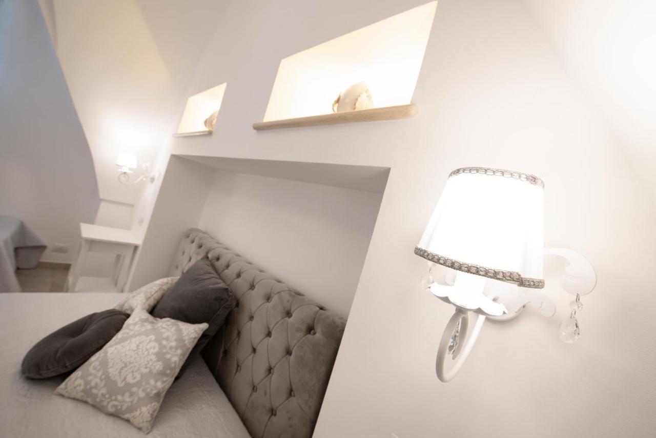 Il Vecchio Frantoio Bed & Breakfast Pezze Di Greco Bagian luar foto
