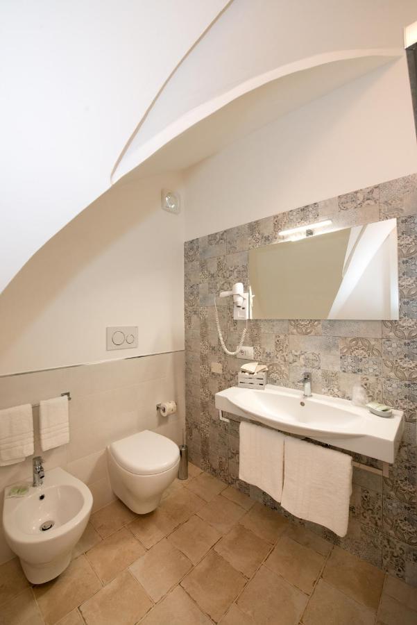 Il Vecchio Frantoio Bed & Breakfast Pezze Di Greco Bagian luar foto